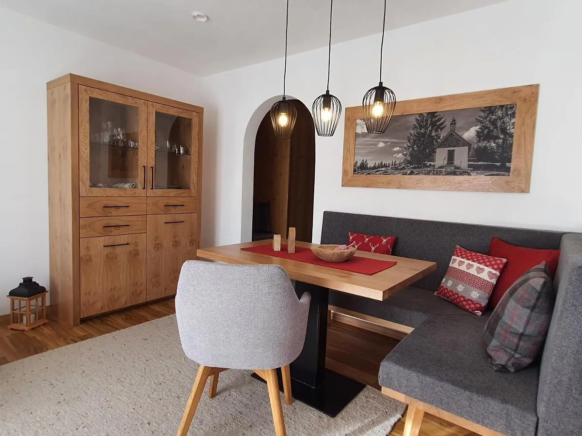 Haus Kirchplatz Apartment Reit im Winkl